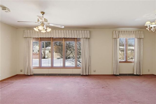 922 E Fillmore Avenue, Eau Claire, WI 54701