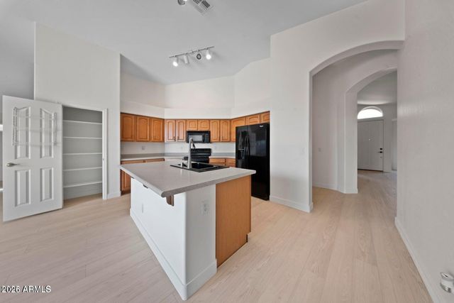 4315 E REDWOOD Lane, Phoenix, AZ 85048