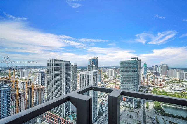 398 NE 5th St 4701, Miami, FL 33132