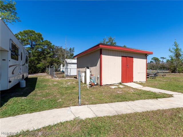 3077 Holiday Beach Drive, Avon Park, FL 33825
