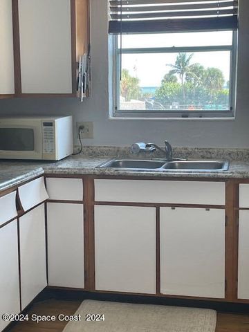 424 Johnson Avenue 8, Cape Canaveral, FL 32920