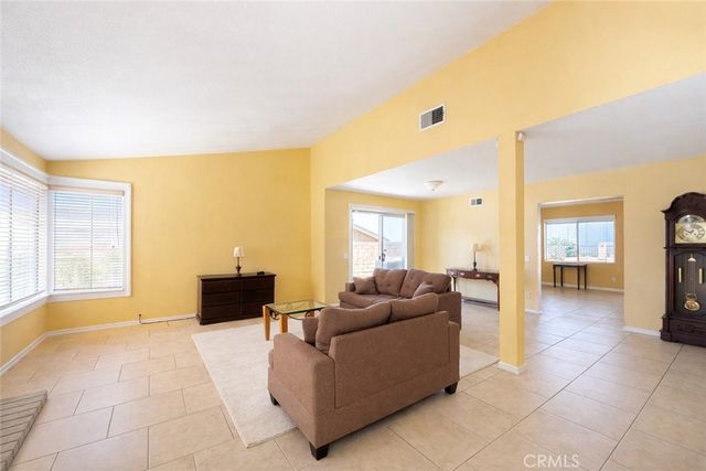 36718 Petra Drive, Palmdale, CA 93550