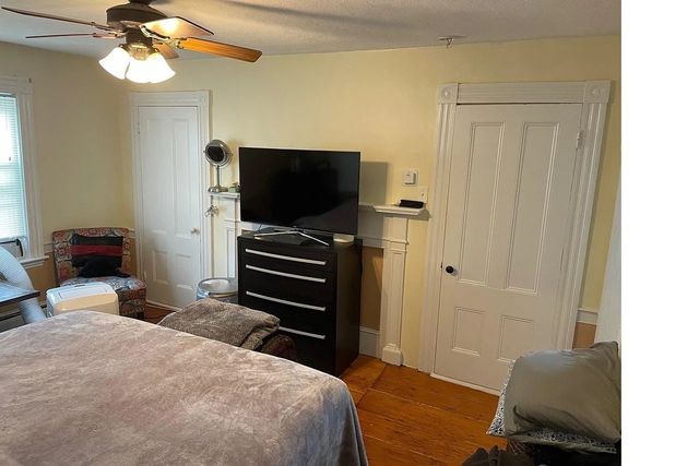 56 Buffum St. 1, Salem, MA 01970