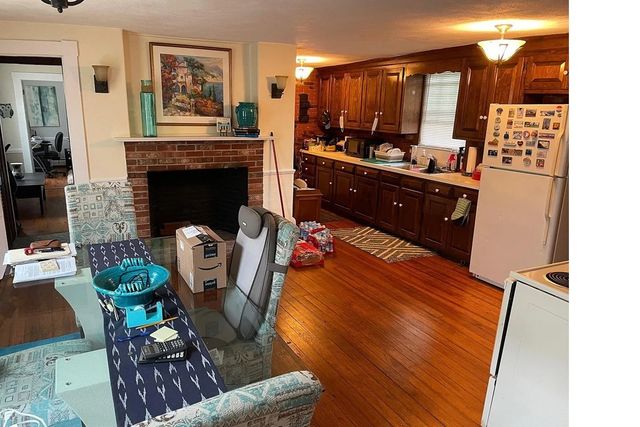 56 Buffum St. 1, Salem, MA 01970