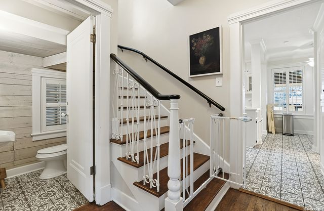 303 W Rosewood, San Antonio, TX 78212