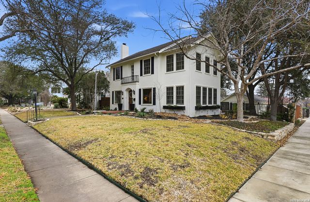 303 W Rosewood, San Antonio, TX 78212