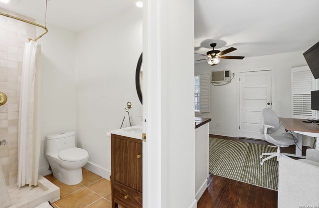 303 W Rosewood, San Antonio, TX 78212