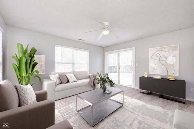 7440 Oakview Drive, Avon, IN 46123