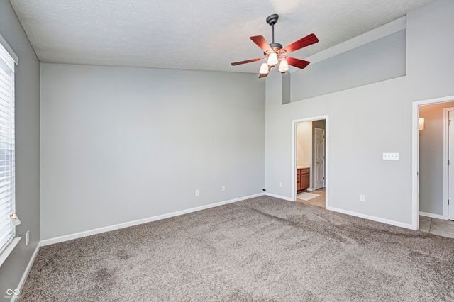 7440 Oakview Drive, Avon, IN 46123