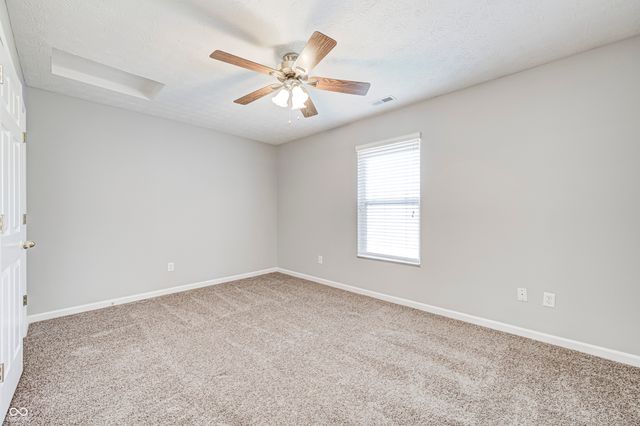 7440 Oakview Drive, Avon, IN 46123