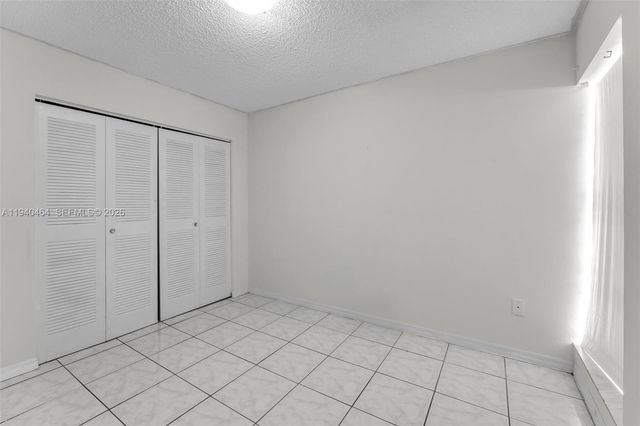 6908 SW 104th Ct, Miami, FL 33173