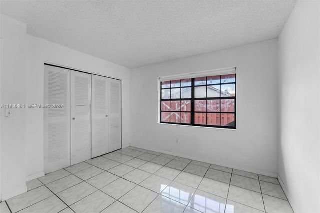 6908 SW 104th Ct, Miami, FL 33173