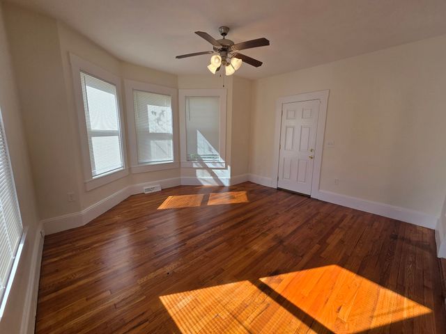 83 Mall St 1, Lynn, MA 01902