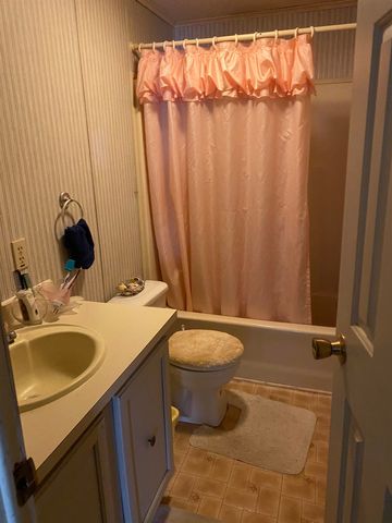 34 Water Street, Rutland City, VT 05701