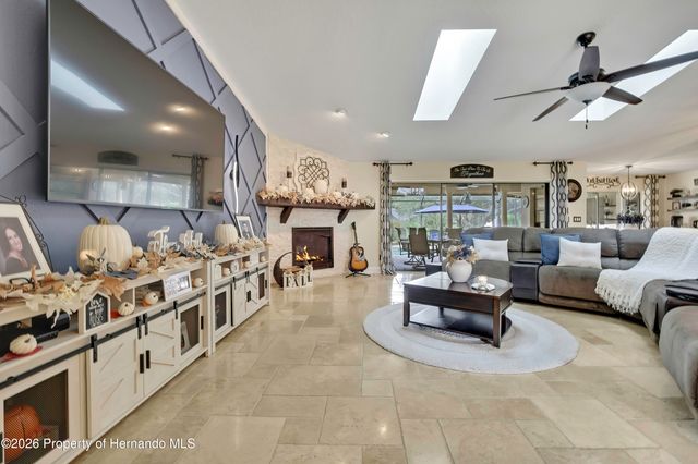 13162 Roseanna Drive, Spring Hill, FL 34609