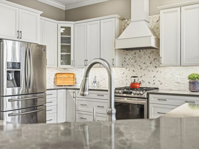 5565 River Run Parkway, Belvidere, IL 61008