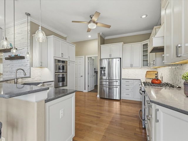 5565 River Run Parkway, Belvidere, IL 61008