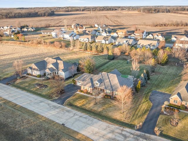 5565 River Run Parkway, Belvidere, IL 61008