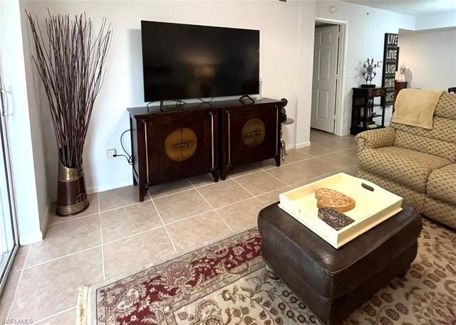 1865 Florida Club DR # 6204, Naples, FL 34112