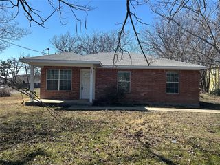 700 N 2nd Street, Princeton, TX 75407