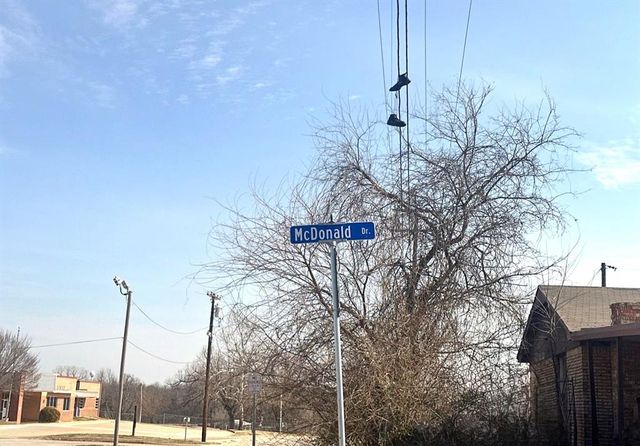 1500 McDonald Drive, Midwest City, OK 73130