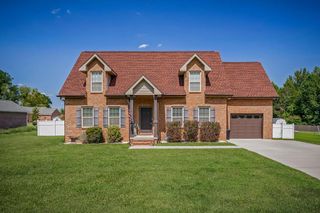 147 Bobwhite Dr, Sparta, TN 38583
