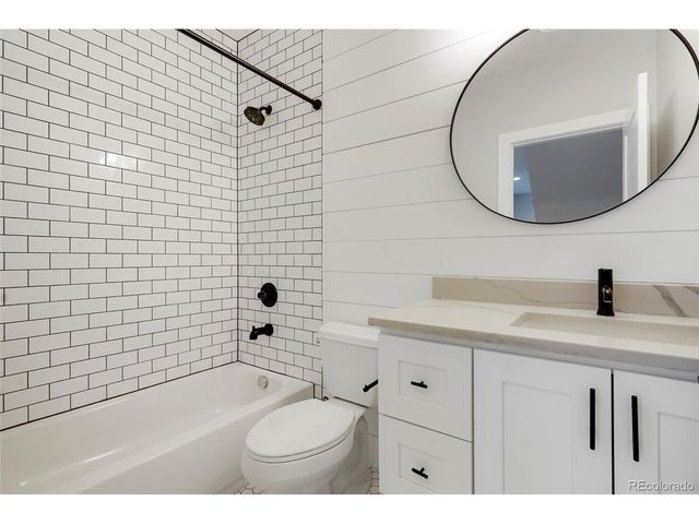 1385 Raleigh St 101, Denver, CO 80204