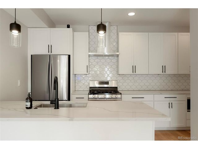 1385 Raleigh St 101, Denver, CO 80204