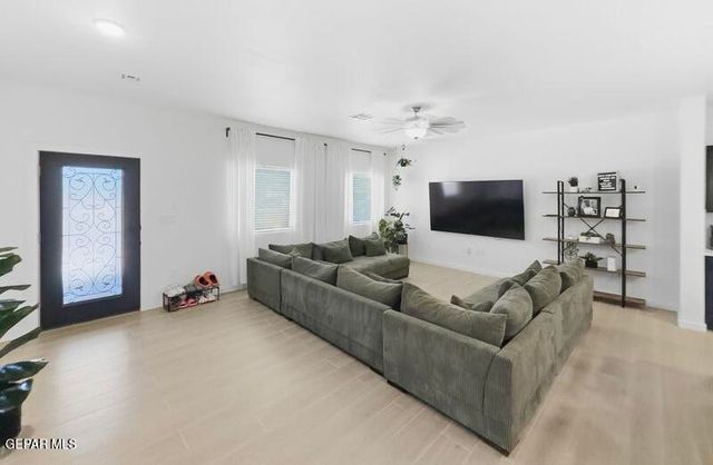2808 Mike Price Drive, El Paso, TX 79938