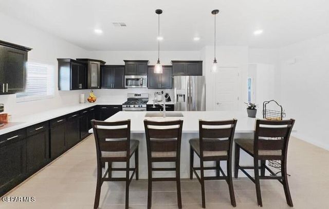 2808 Mike Price Drive, El Paso, TX 79938
