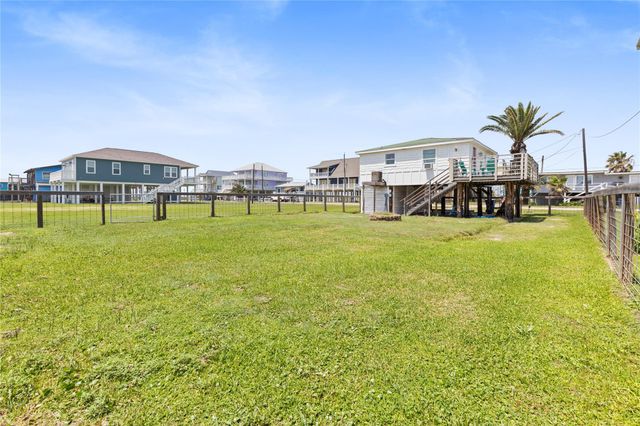 223 Coral Court, Surfside Beach, TX 77541