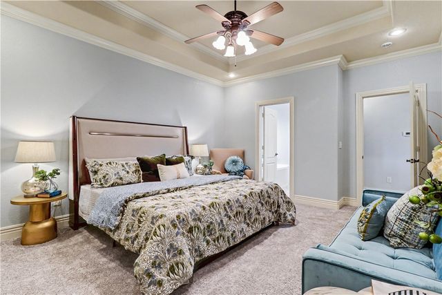6305 S 36th Street, Rogers, AR 72758