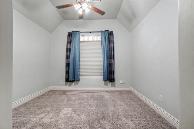 6305 S 36th Street, Rogers, AR 72758