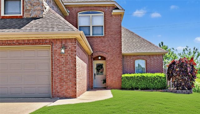 6305 S 36th Street, Rogers, AR 72758