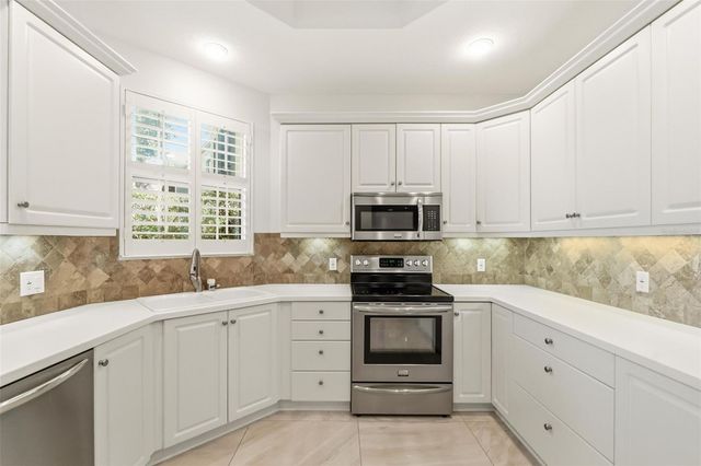5264 BOUCHARD CIRCLE 102, Sarasota, FL 34238