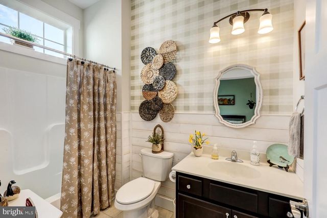 133 WYNDALE DR, Ephrata, PA 17522
