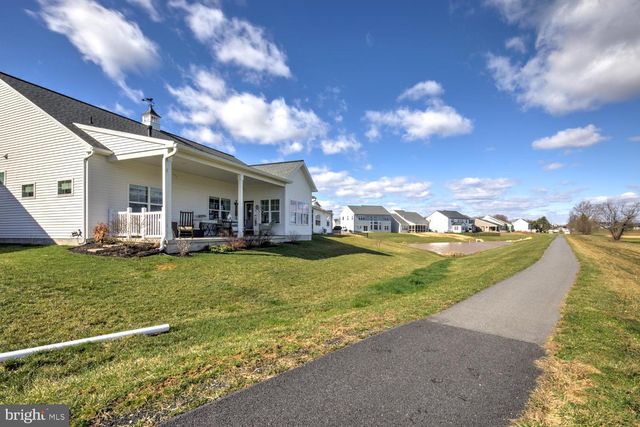 133 WYNDALE DR, Ephrata, PA 17522