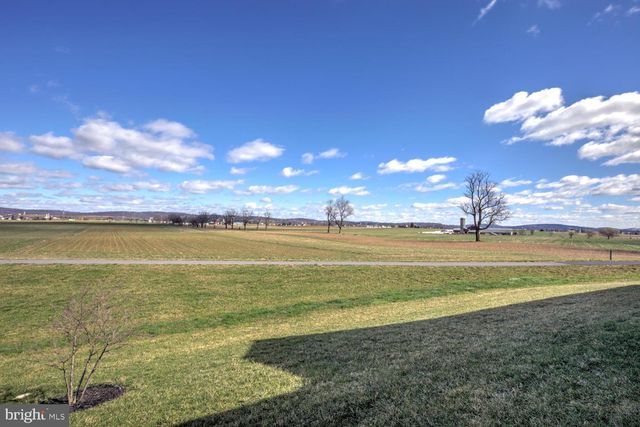 133 WYNDALE DR, Ephrata, PA 17522