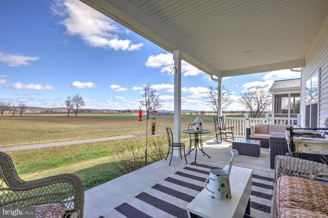 133 WYNDALE DR, Ephrata, PA 17522