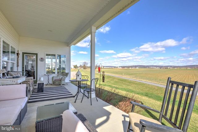 133 WYNDALE DR, Ephrata, PA 17522