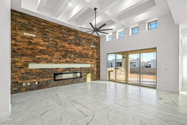 356 RIO DE JAZMIN Circle, El Paso, TX 79932