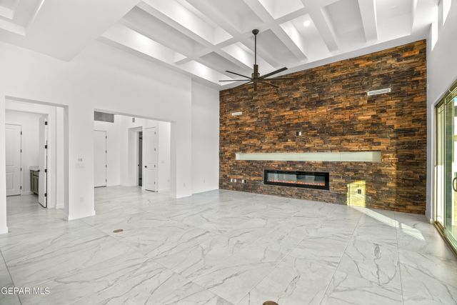 356 RIO DE JAZMIN Circle, El Paso, TX 79932