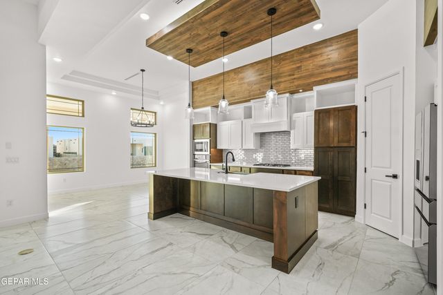 356 RIO DE JAZMIN Circle, El Paso, TX 79932