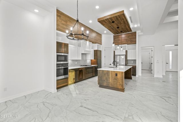 356 RIO DE JAZMIN Circle, El Paso, TX 79932