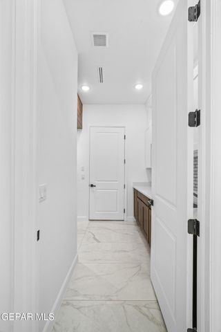 356 RIO DE JAZMIN Circle, El Paso, TX 79932