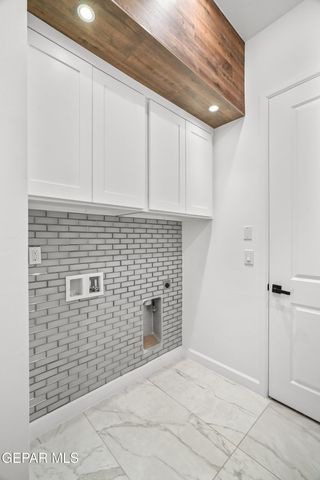 356 RIO DE JAZMIN Circle, El Paso, TX 79932