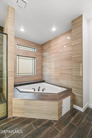 356 RIO DE JAZMIN Circle, El Paso, TX 79932