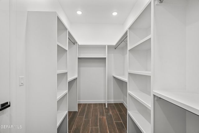 356 RIO DE JAZMIN Circle, El Paso, TX 79932