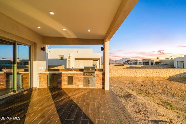 356 RIO DE JAZMIN Circle, El Paso, TX 79932