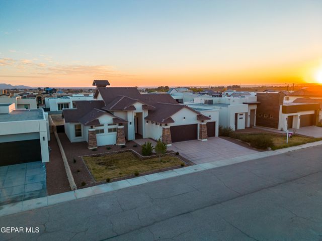 356 RIO DE JAZMIN Circle, El Paso, TX 79932